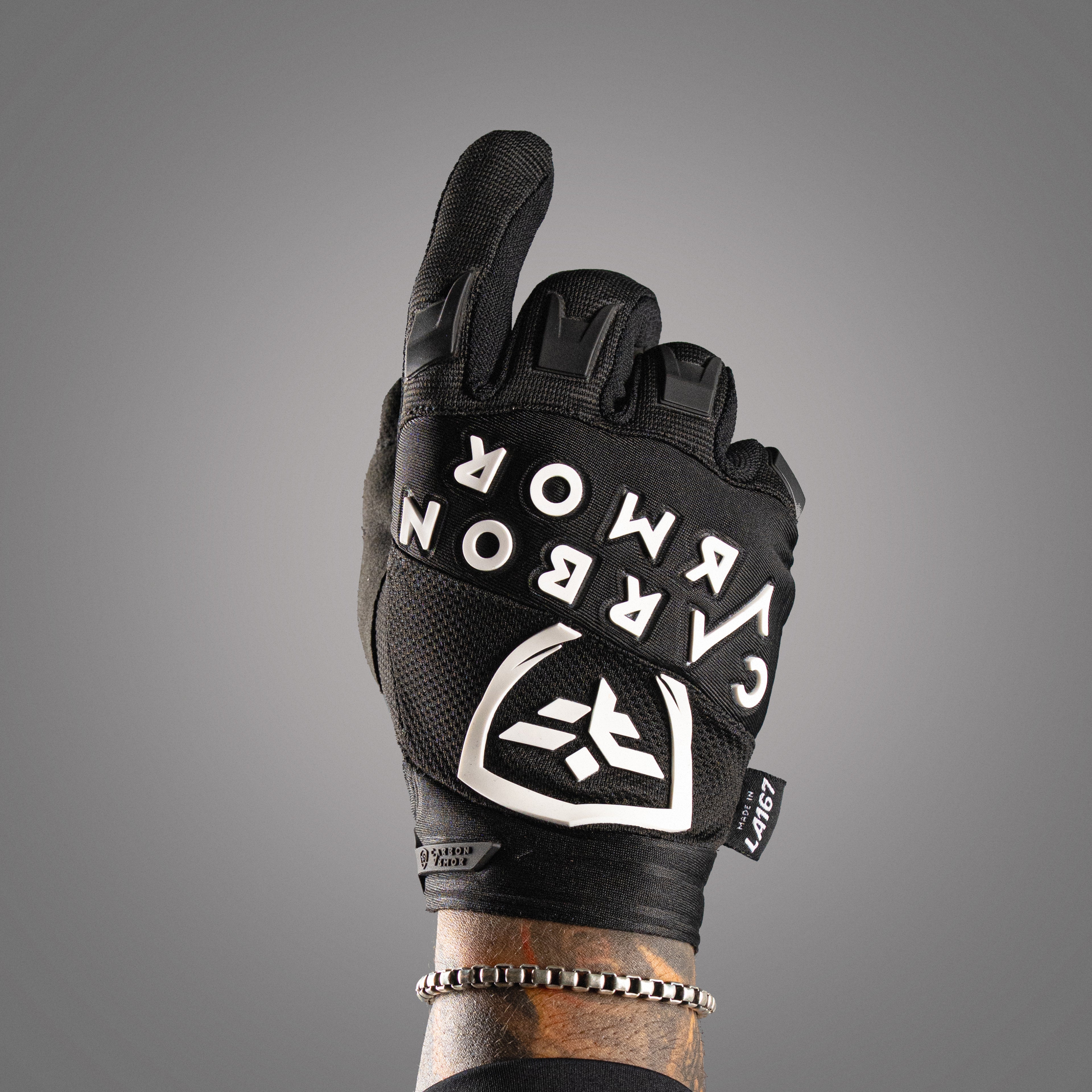 CVRBON VRMOR Gloves (Black)
